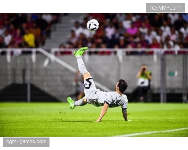 法甲经典进球回顾：激情时刻重返绿茵，精彩瞬间不容错过